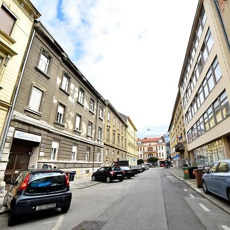 1Br In Central Zagreb & Main Station, Free Parkingアパートメント エクステリア 写真